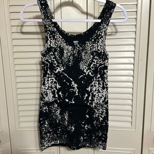 Mossimo women’s size medium tank top